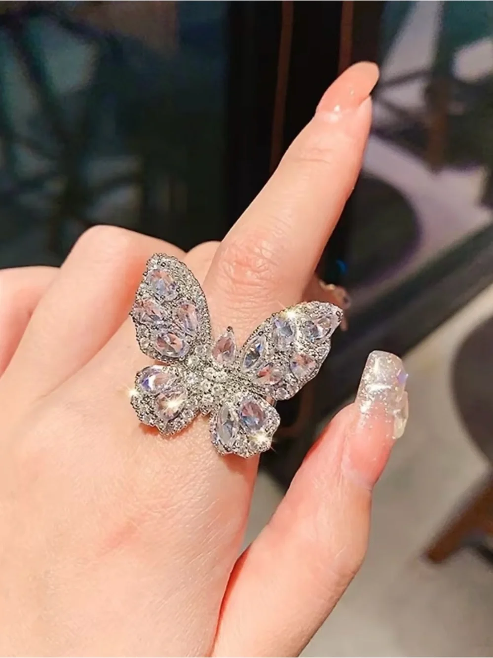 NEW! Crystal Butterfly Statement Ring. Adjustable Butterfly Ring 🦋 - Picture 6 of 9